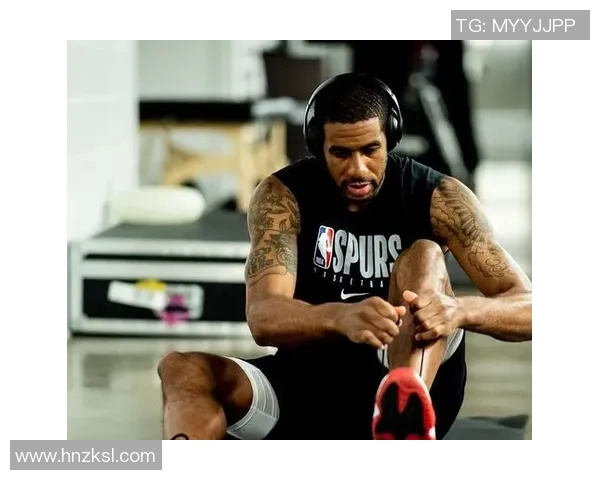 手感不错!奎克利半场5中4&三分2中2拿到12分 另有2板2助